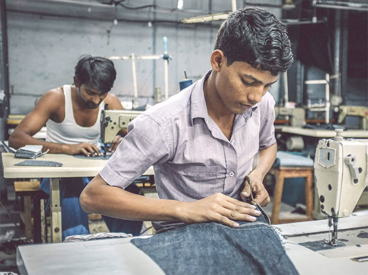 Choose The Best Apparel Manufacturer in India From US Apparel Manufacturing Company In India Apparel Manufacturers in India Garment Suppliers in India Apparel Exporters in India